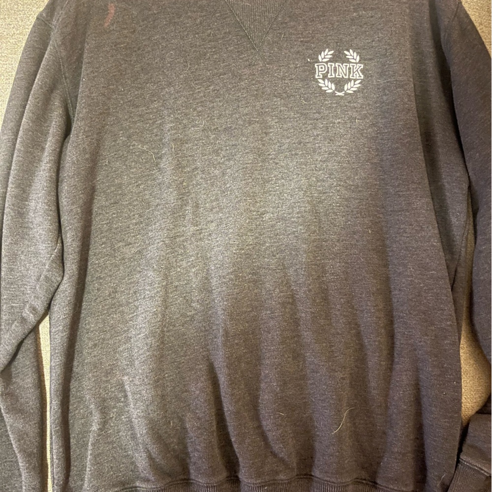 Grey pink crewneck!